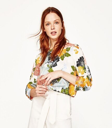 flower white shirt